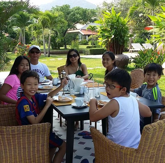 Profile Picture of Anh Dang (@anhdang210) on Poshmark