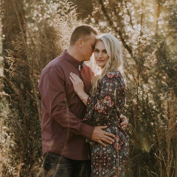 Profile Picture of Chelsea Pickering (@pickchel) on Poshmark