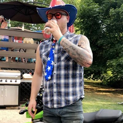 Profile Picture of Thomas (@Friant54) on Twitter