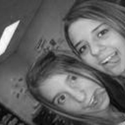 Profile Picture of Shaina Mitchell (@tharere) on Twitter