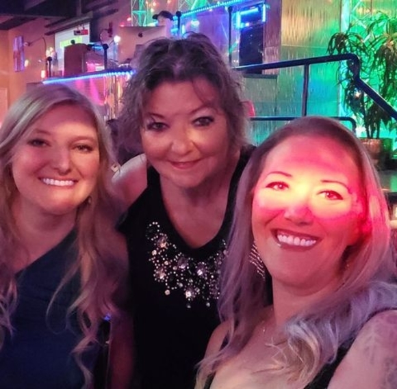 Profile Picture of Jvanna Kovach (@iamsweetkisses) on Poshmark