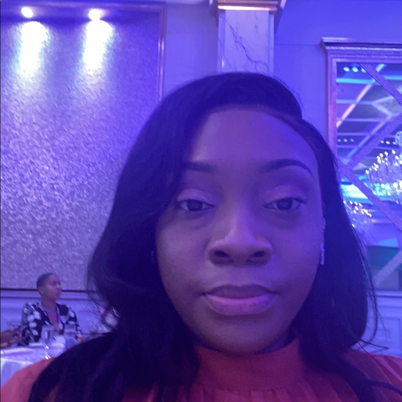 Profile Picture of Kathiana Alexandre-isaac (@kateyesbeauty) on Poshmark