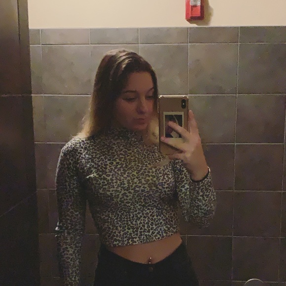 Profile Picture of Brianna Calio (@brianna_calio) on Poshmark