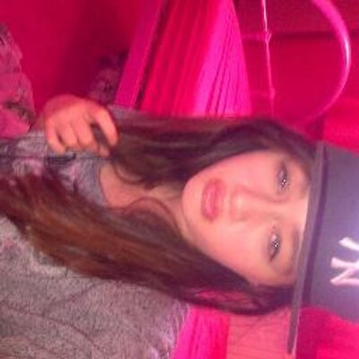 Profile Picture of Shannon O`Reilly (@ShannonOReilly9) on Twitter
