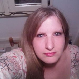 Profile Picture of Jennifer Row (@jen_sexymom) on Myspace