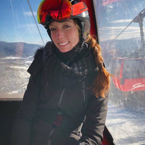 Profile Picture of Tori Bryan (@vbryan18) on Poshmark