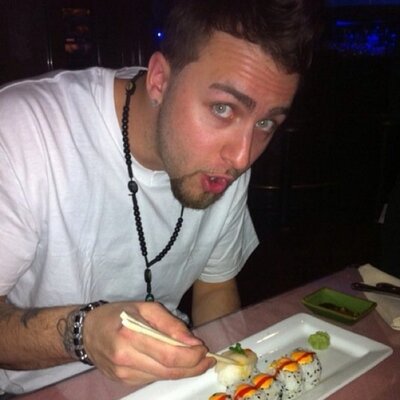 Profile Picture of Chuck Taylor (@CoreyChopZ) on Twitter