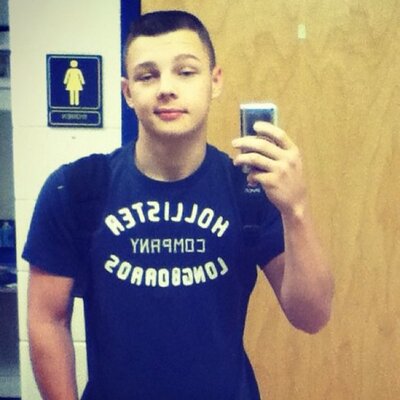 Profile Picture of Sheldon #⃣ 6⃣ 4⃣ 7⃣ (@sheldon_Leon647) on Twitter