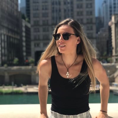 Profile Picture of Sydney Buck (@SydGetsBUCKets) on Twitter