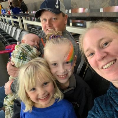 Profile Picture of Sarah Enright (@SEnright33) on Twitter