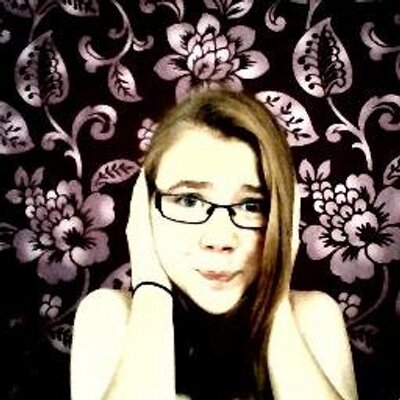 Profile Picture of Alice Ireland ;) (@aliceirelandx) on Twitter