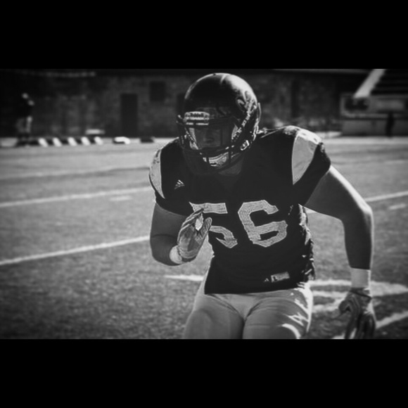 Profile Picture of Alan Howe (@real81) on Poshmark