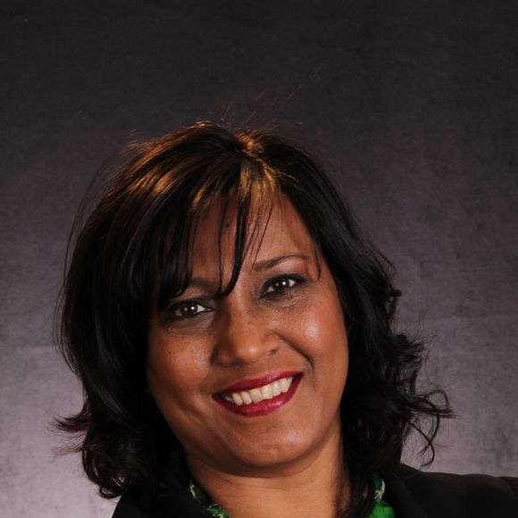 Profile Picture of Donna Singh (@donnasingh302) on Poshmark