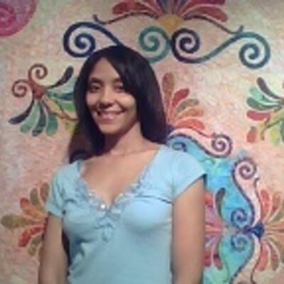 Profile Picture of Charmaine Moore (@@charme100) on Twitter