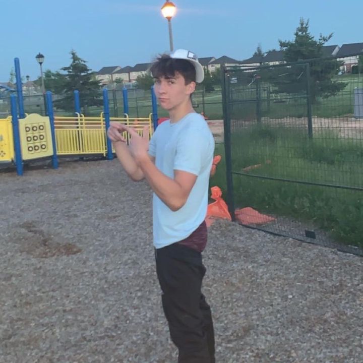 Profile Picture of _michael.bochnak (@_michael.bochnak) on Tiktok
