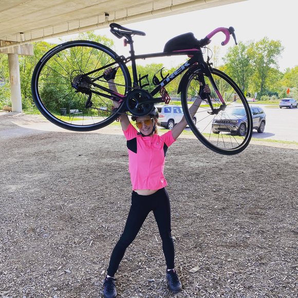 Profile Picture of Samm Kwiatkowski (@opaleyes1995) on Poshmark