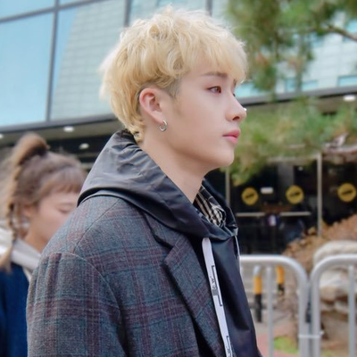 Profile Picture of Bang Chan. (@chrisbaaaang) on Twitter