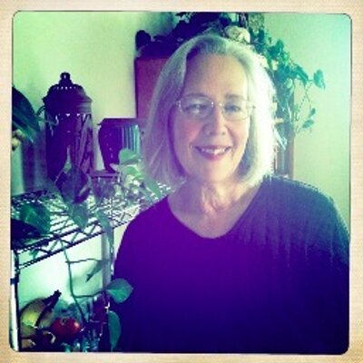 Profile Picture of Kim Logan--Mask It Or Casket (@paulinamom) on Twitter