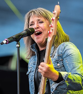 Suzi Quatro - Wikipedia Profile Picture of Suzi Quatroon Wikipedia