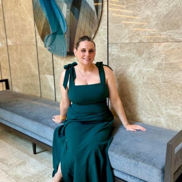 Profile Picture of Hailey Kinsman (@haileycc148) on Poshmark