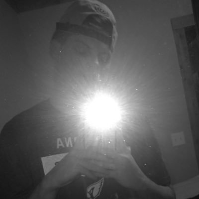 Profile Picture of Connor Holt (@Connorholt__) on Twitter