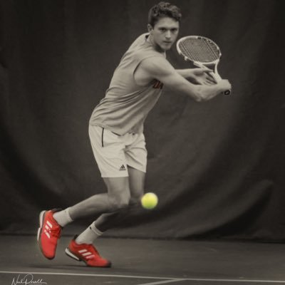 Profile Picture of Carson Haskins (@cj_haskins) on Twitter