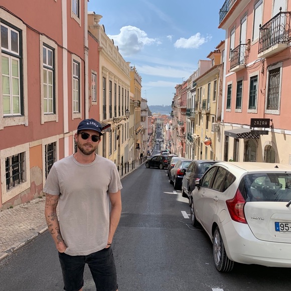 Profile Picture of Michael Volk (@mdv007) on Poshmark