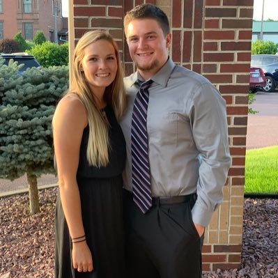 Profile Picture of Jenna Frank (@jennafrank22) on Twitter