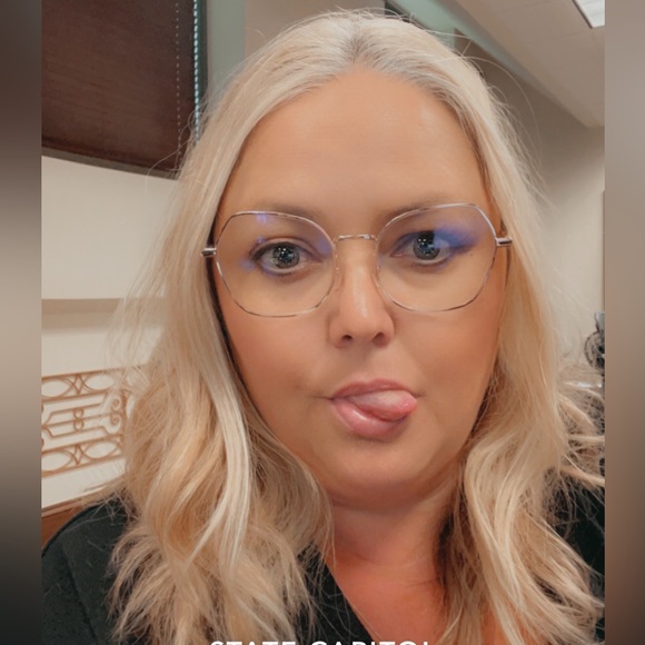 Profile Picture of Candace Duncan (@candacedunca164) on Poshmark