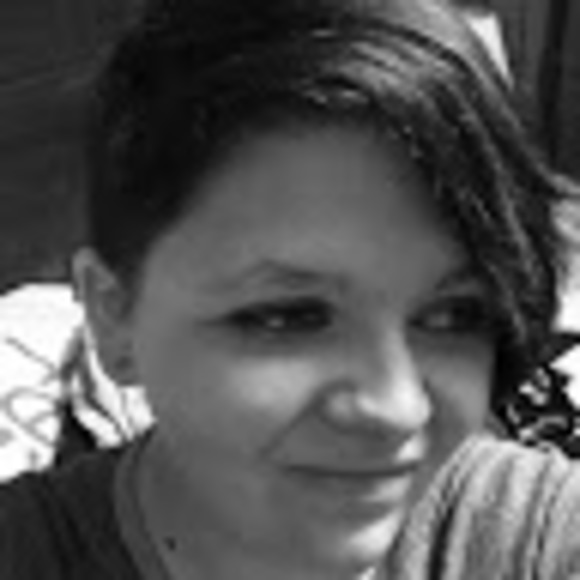 Profile Picture of Rose Perrine (@rosechu99) on Poshmark