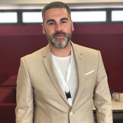 Profile Picture of Adrian Stefan Dominik (@adriandominik13) on Twitter