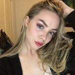 Profile Picture of Jenae Surette (@jenaesurette) on Instagram