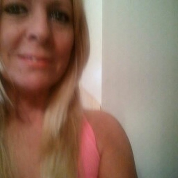 Profile Picture of Judy Manning (@judymanning) on Poshmark