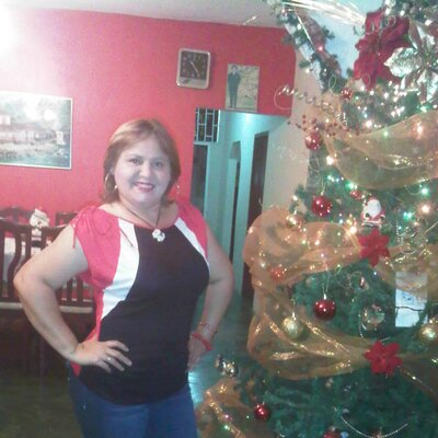 Profile Picture of Nancy Perdomo (@nancyperdomo10) on Twitter