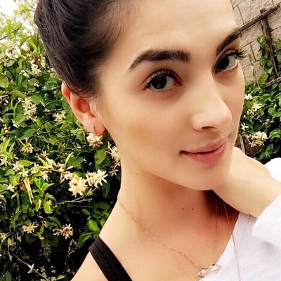 Profile Picture of Julia Addison (@JuliaAddison13) on Twitter