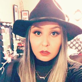 Profile Picture of 🤘🏼Yvonne Navarro🤘🏼 (@yvonne423) on Pinterest