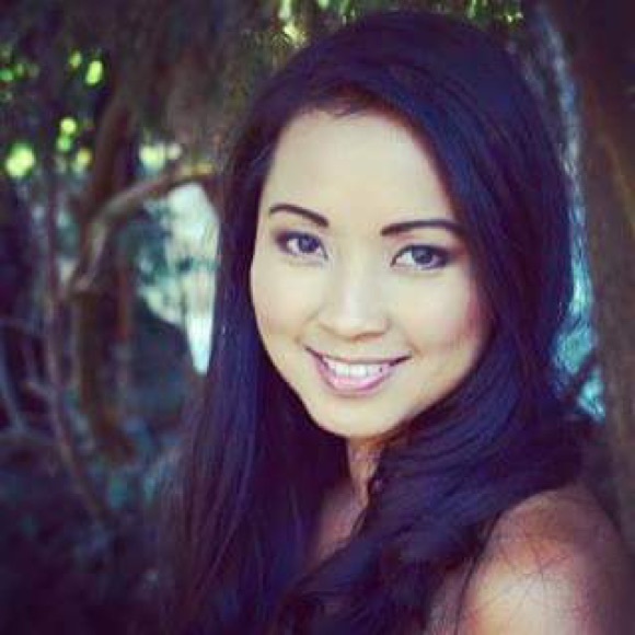 Profile Picture of Nadia Ayuyu (@nadiamusic) on Poshmark