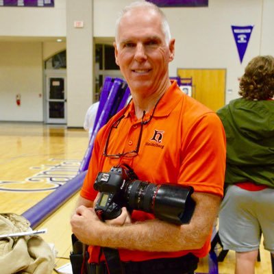 Profile Picture of Doug Sampson (@dougs_sports) on Twitter