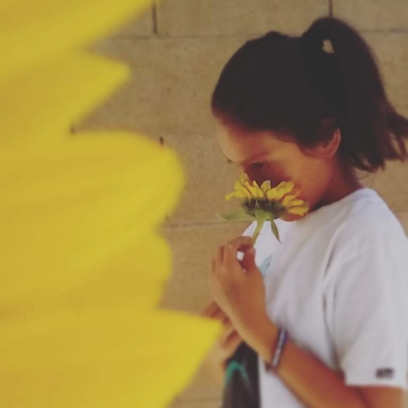 Profile Picture of Nizhoni vlogs 123 Nizhoni (@nizeeb) on Poshmark