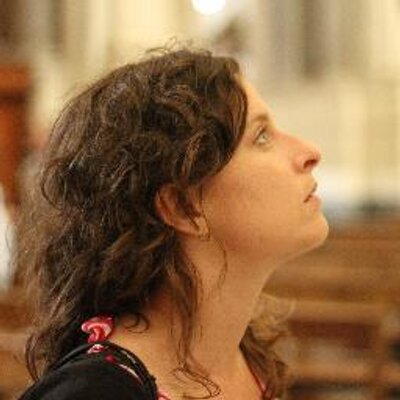 Profile Picture of Kate Malone (@maloneki) on Twitter