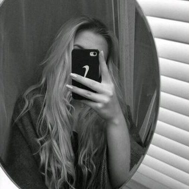 Profile Picture of Cynthia Pyle (@lubavafed) on Twitter