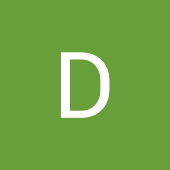 Danielle Castimore - Poshmark Profile Picture of Danielle Castimore (@dcastimore) on Poshmark