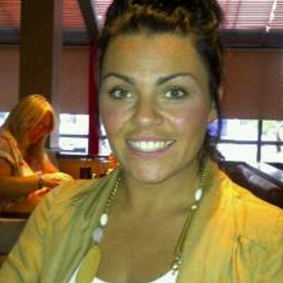 Profile Picture of Danielle Carruthers (@DanniBear1992) on Twitter