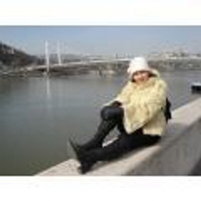 Profile Picture of Joyce Pierce (@joycePierce_4yo) on Twitter