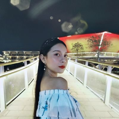 Profile Picture of Trương Thị Kim Hằng 석진 (@Hangtruong1909) on Twitter