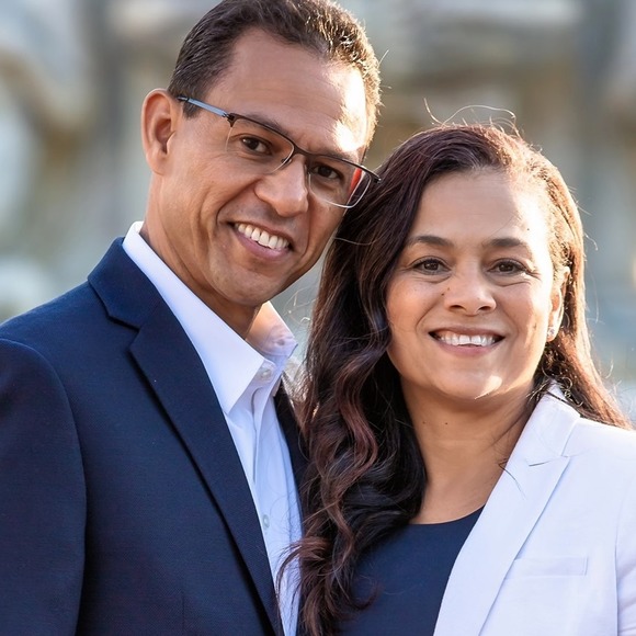 Profile Picture of Alexandra Hilario (@alexandrahilari) on Poshmark