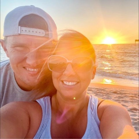 Profile Picture of Maria Andrakowicz (@mrsmariaa17) on Poshmark