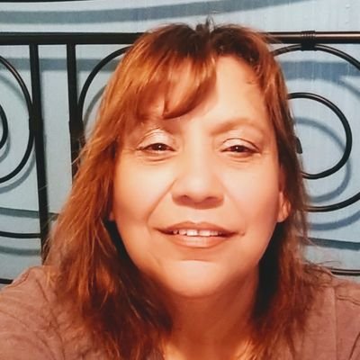 Profile Picture of Sylvia Munoz Macias (@oldlady_sylvia) on Twitter