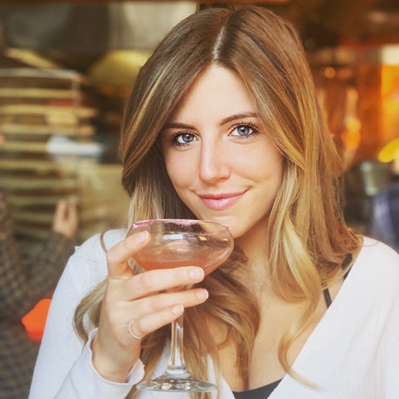 Profile Picture of Ryan Lurch (@ryanlurch) on Poshmark