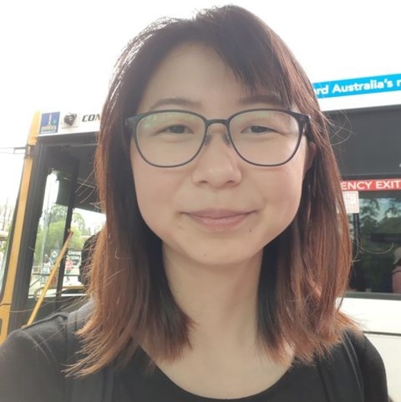 Profile Picture of Constance Huang (@cyhhuang) on Poshmark